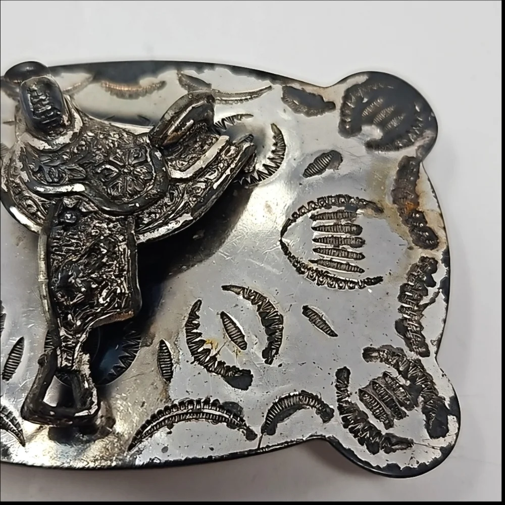 Vintage Mens Western Belt Buckle With A Raised Saddle